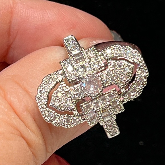 Romantic art deco style silver ring, very detailed with clear rhinestones - Picture 4 of 9